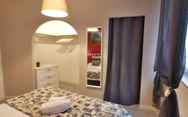 Charming House in Old Town Desenzano