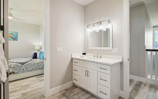 Pearl of the Sea by Ryson Vacation Rentals