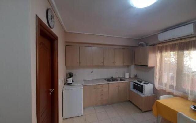Nikos Studio