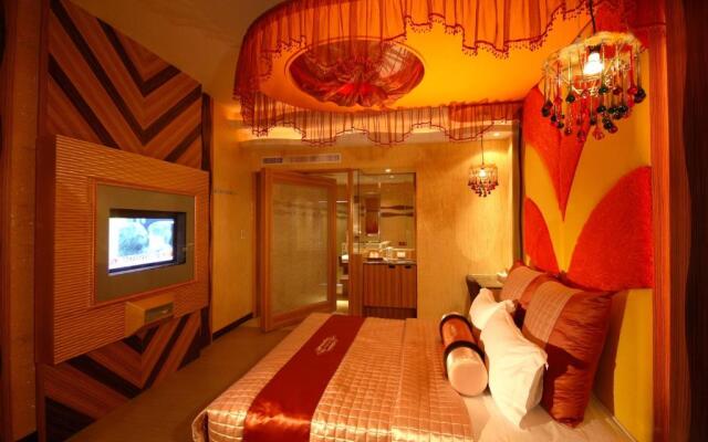 Shinyseasons Motel