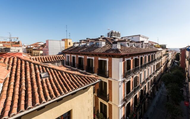 Book in Madrid - Plaza Mayor