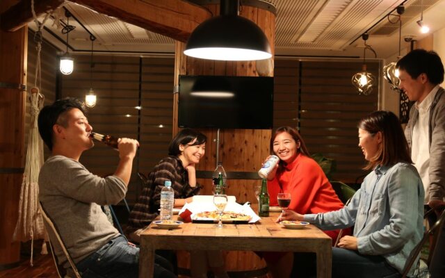 365BASE outdoor hostel