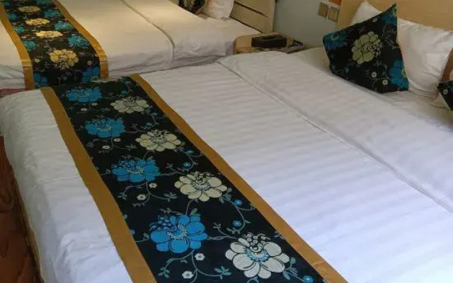 Hello Light Hotel (Jindang Hantan Bridge)