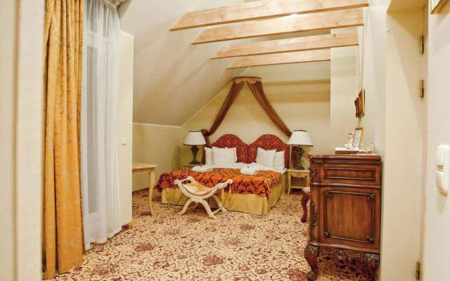 Отель Grand Rose SPA