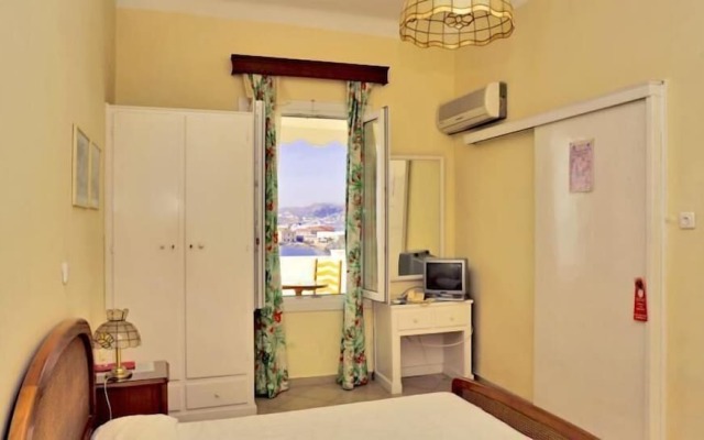 Sea Colours Hotel