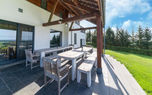 Spacious Holiday Home in Houffalize With Sauna