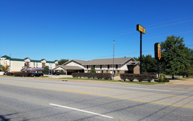 Travelodge Bentonville