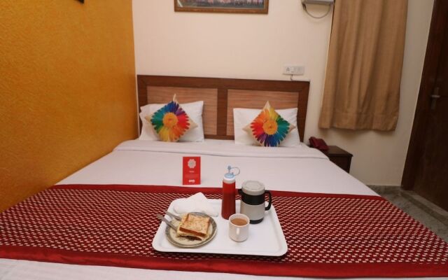 OYO 10113 Hotel New Corporate Residency
