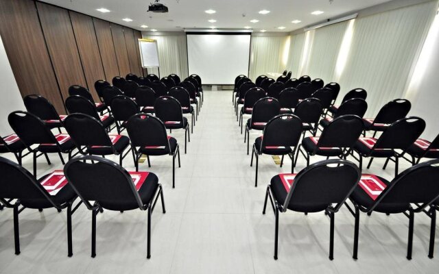 Diamond Plaza Hotel