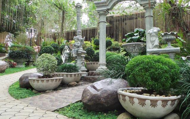 Manuel Resort