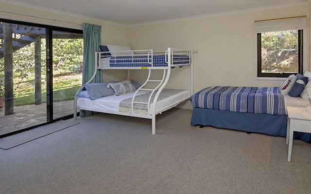 14 Cobbon Crescent Jindabyne