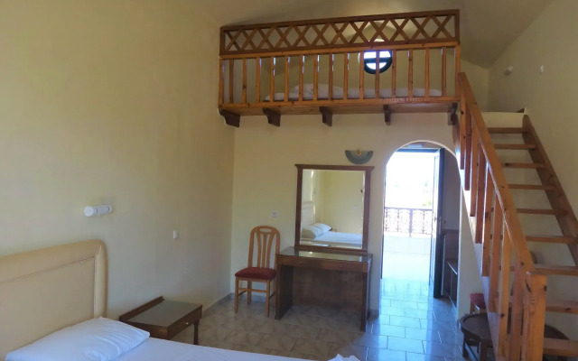 Diogenis Blue Palace