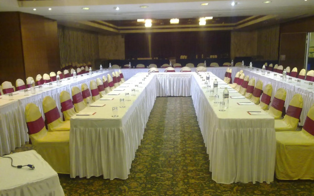 The Fern Residency, Subhash Bridge, Ahmedabad