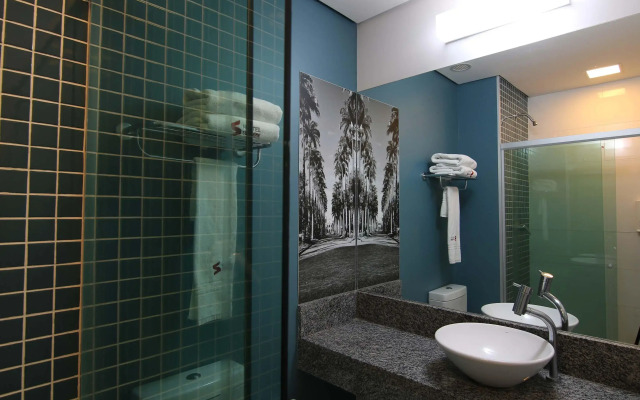 VOA Business Supreme Choice Confins