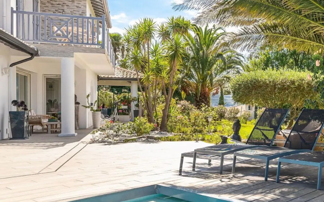 Maison Madalena With Pool Close to Ocean