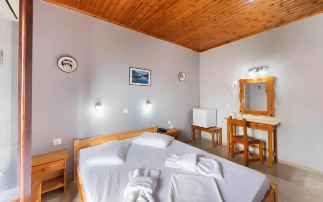 Hotel Nostos
