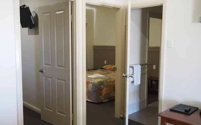 Pittsworth Motor Inn