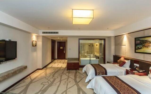 Baiyun Hotel (East Building)