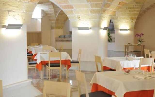 Buongusto Hotel & Restaurant