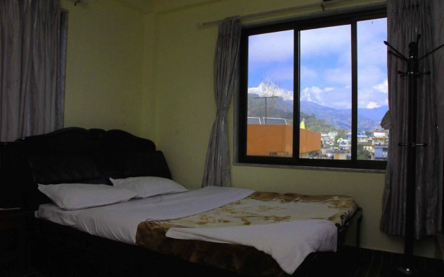 OYO 157 Hotel Sun Route