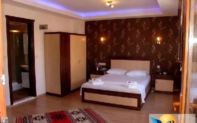 Villa Fokai Hotel