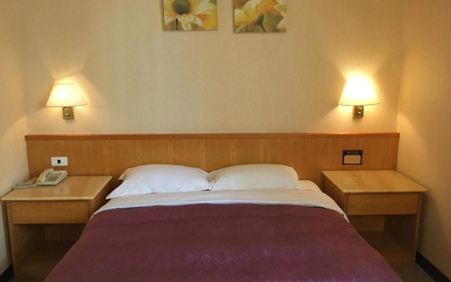 Eastern Beauty Hotel