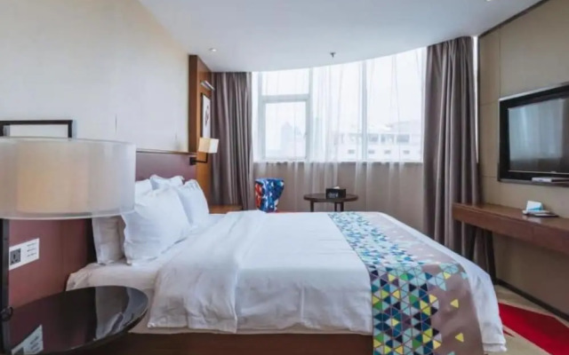 Vyluk J Hotel Guiyang Railway Station