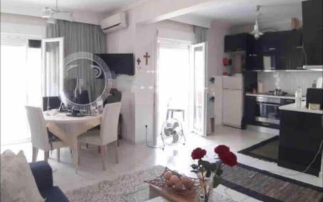 Beautiful stylish beach apt near Thessaloniki