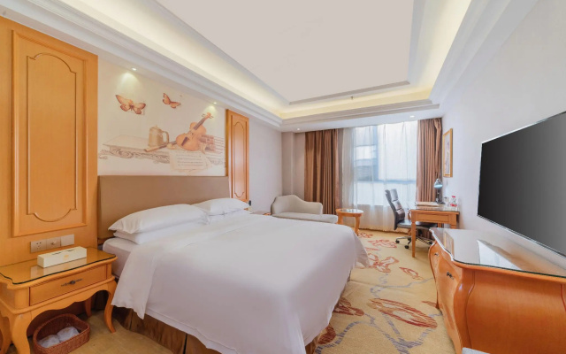 Vienna Hotel Guangdong Chaoyang Mianxi Road – Guest Rooms – Shantou