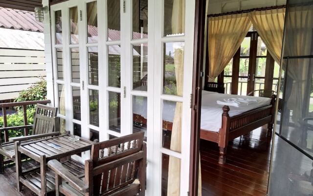 Khao Nam Khang Resort