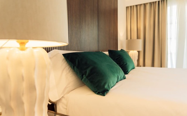 Hotel Estefanía Boutique Suites