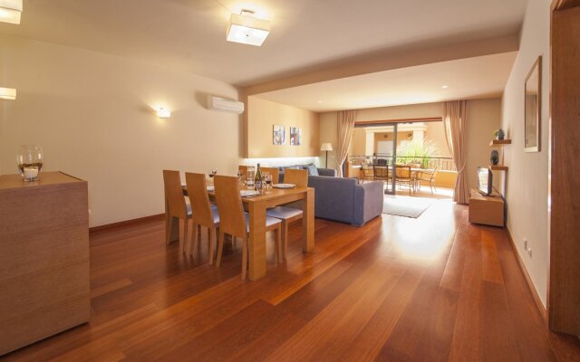 B27 - Luzbay 2 Bed Apartment