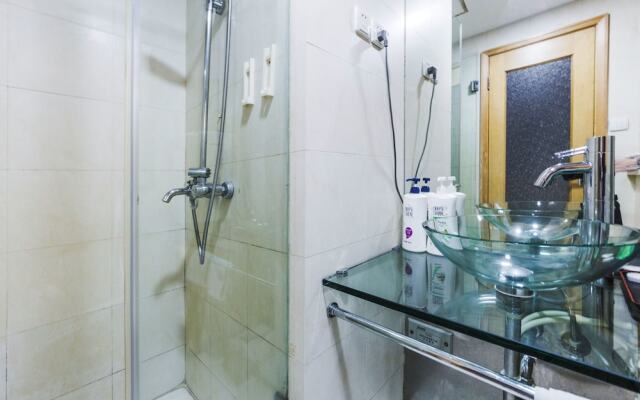 Jiarong Apartment Hotel