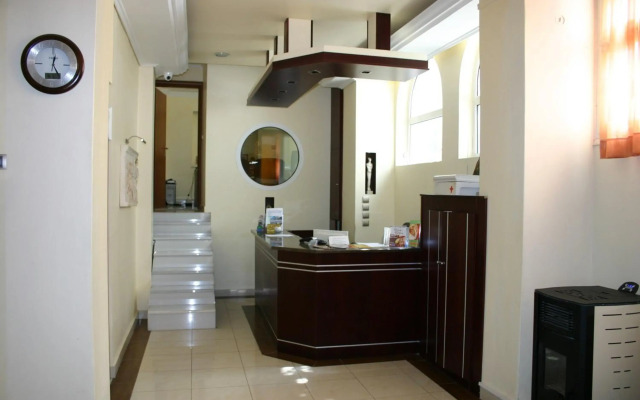Hotel Petit Palais