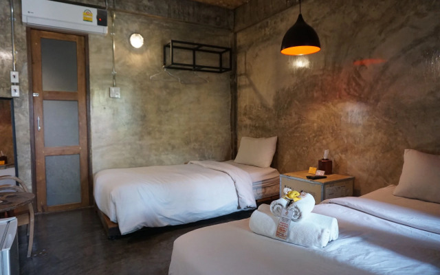 Huen Chang Puek Hotel