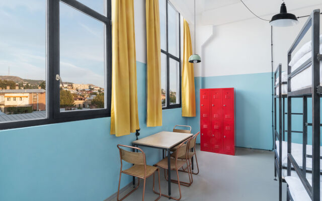 Fabrika Hostel & Suites - хостел