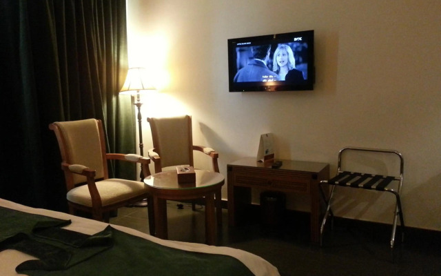 Larosa Hotel