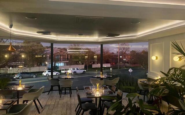 The Charles Boutique Hotel & Dining