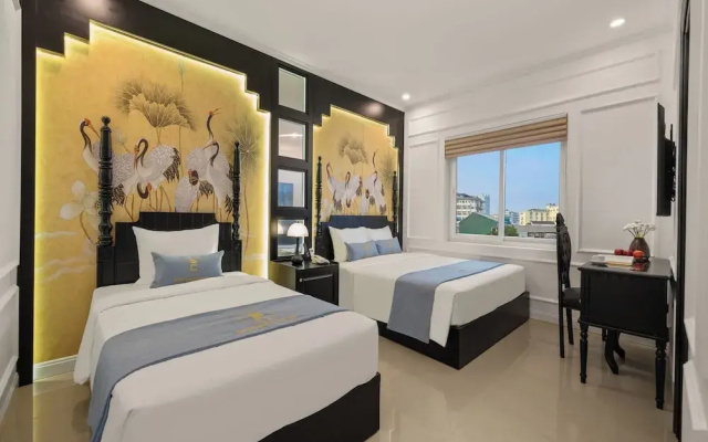 Elegant Hotel