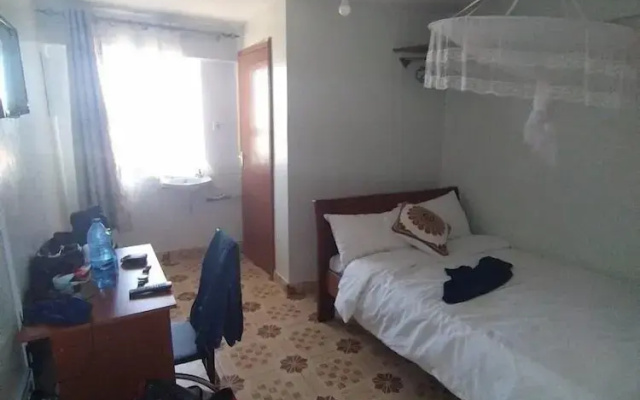 Amara Ridge Hotel Meru