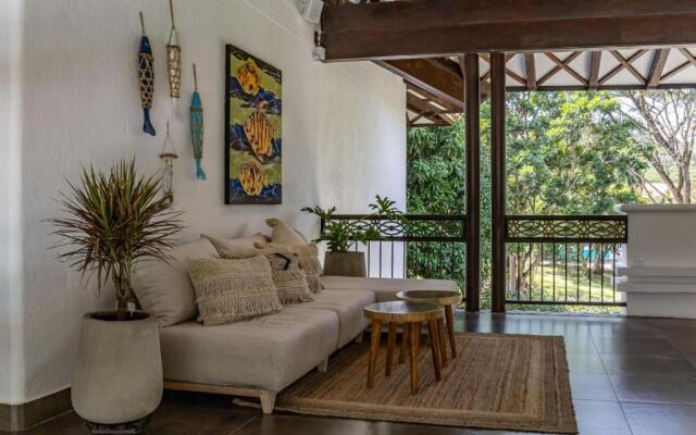 Casa Jacaranda Hotel Boutique by HMC - Cauca Viejo - Mayores de 14 años