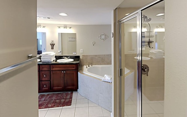 Emerald Beach by Southern Vacation Rentals