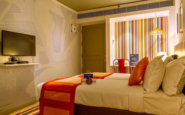 OYO 1447 The Port Hotel