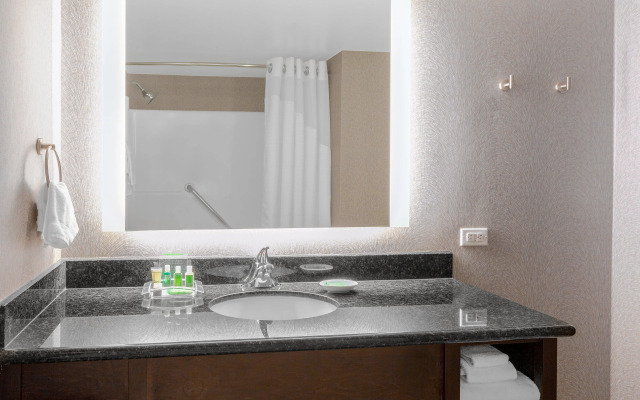 Holiday Inn La Mirada – Buena Park by IHG
