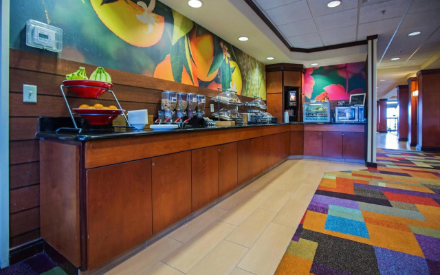 Fairfield Inn & Suites Toledo North