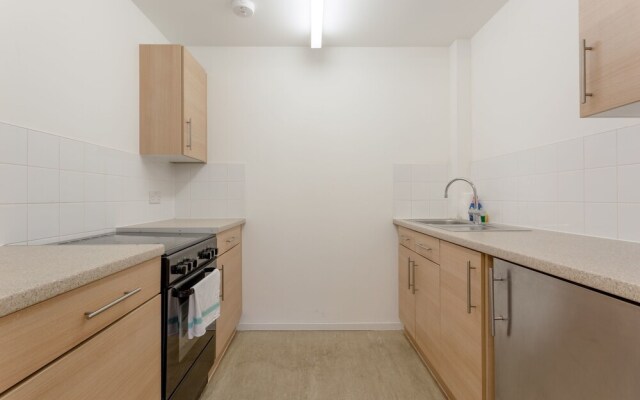 Bright Flat Near Shoreditch