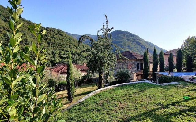 Impeccable, Stylish 4-bed Villa in Bella Crespiano