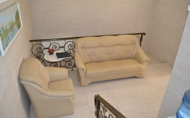 Отель «Страйк»