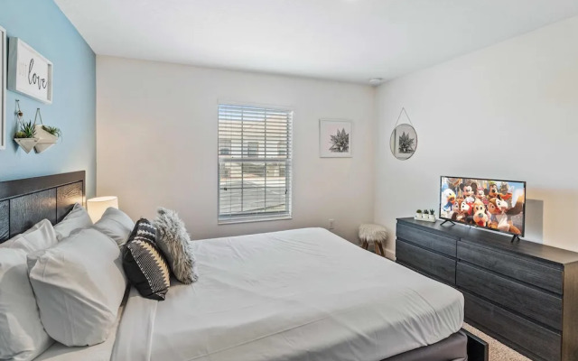 1570 Sandbagger Drive