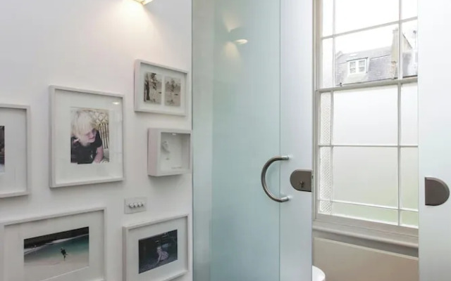 Leamington Road Villas II by Onefinestay